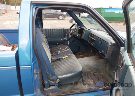 1991 GMC Sonoma из США, поврежденный, VIN 1GTCS14Z1M0521918